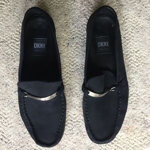 🔥2 FOR $30🔥 NEW LISTING! DKNY Loafers